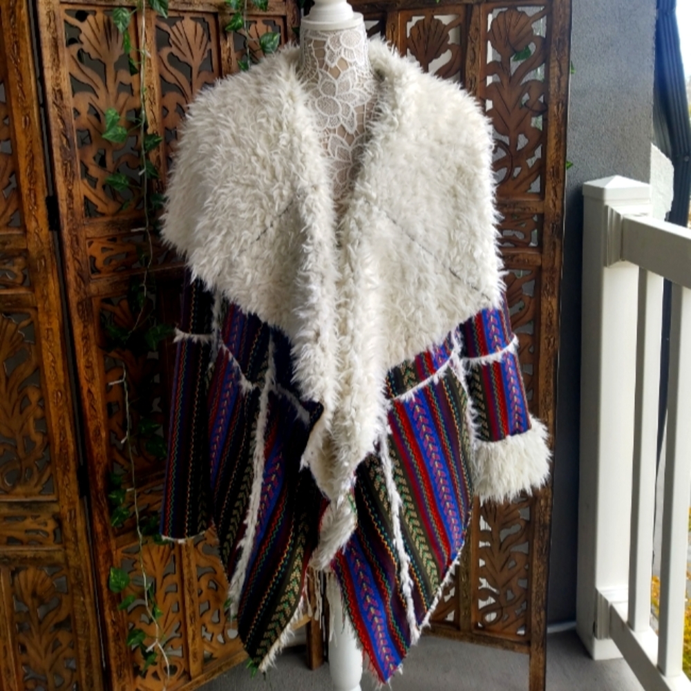 UNIF Faux Shearling Collar, Multi-colored Jacket. Women's L. NWT